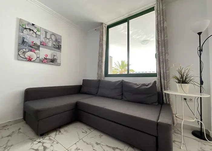 Dream Americas Iconic Pearl Arona